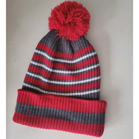 Holloway Red Striped Beanie Pom Pom Cuffed Embroidered "M" Stars America Unisex - Picture 2 of 7